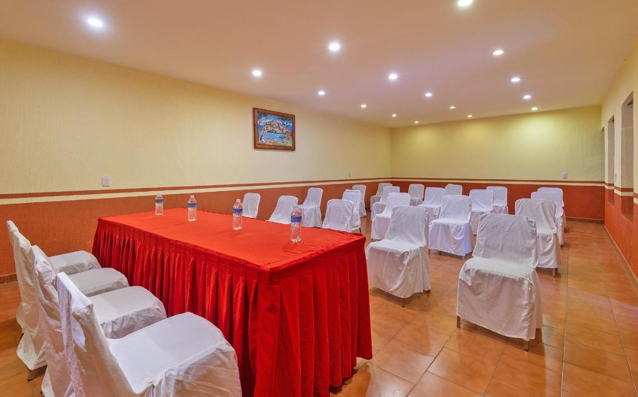 Hotel La Parroquia Pátzcuaro Buitenkant foto