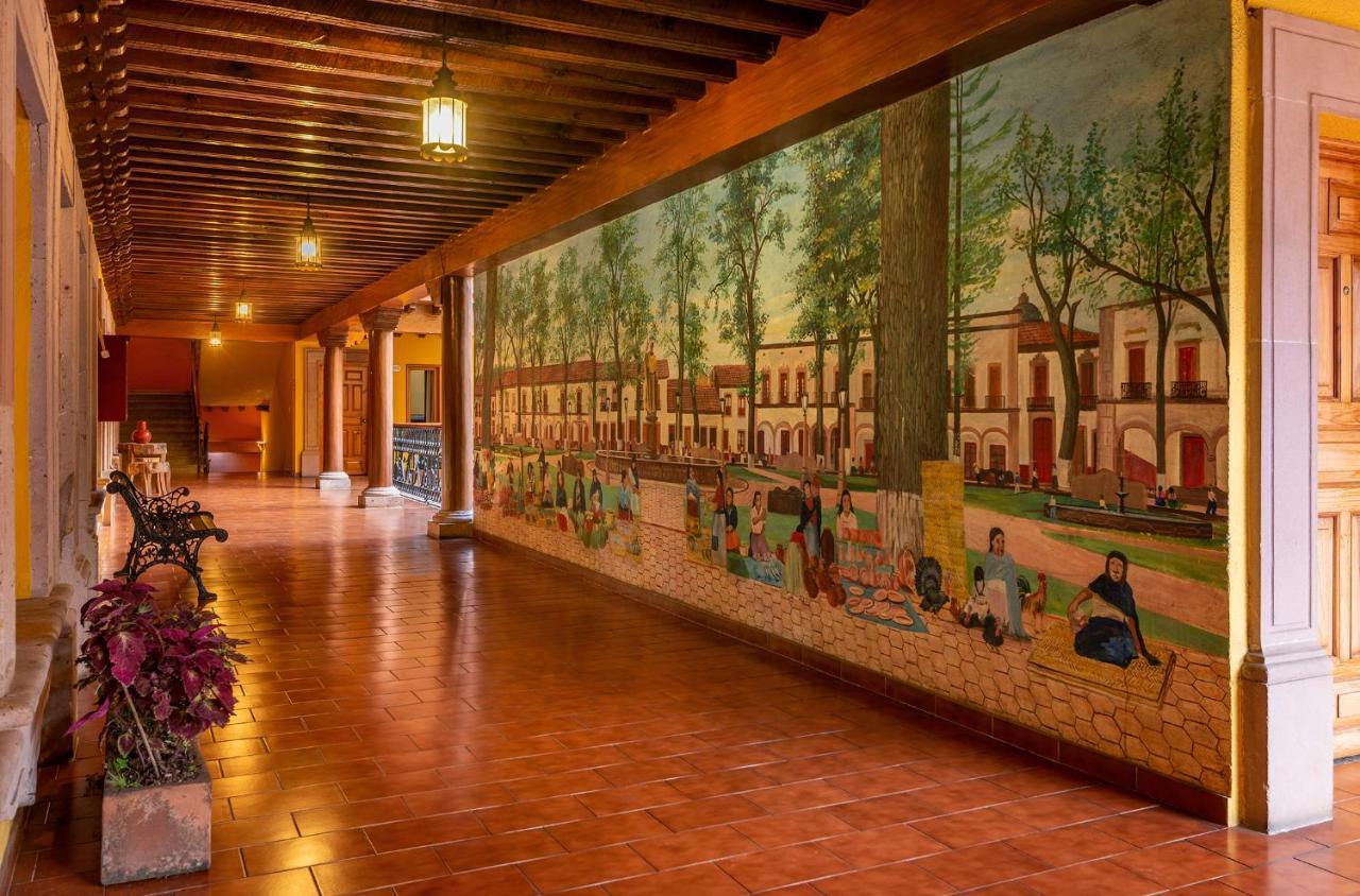 Hotel La Parroquia Pátzcuaro Buitenkant foto
