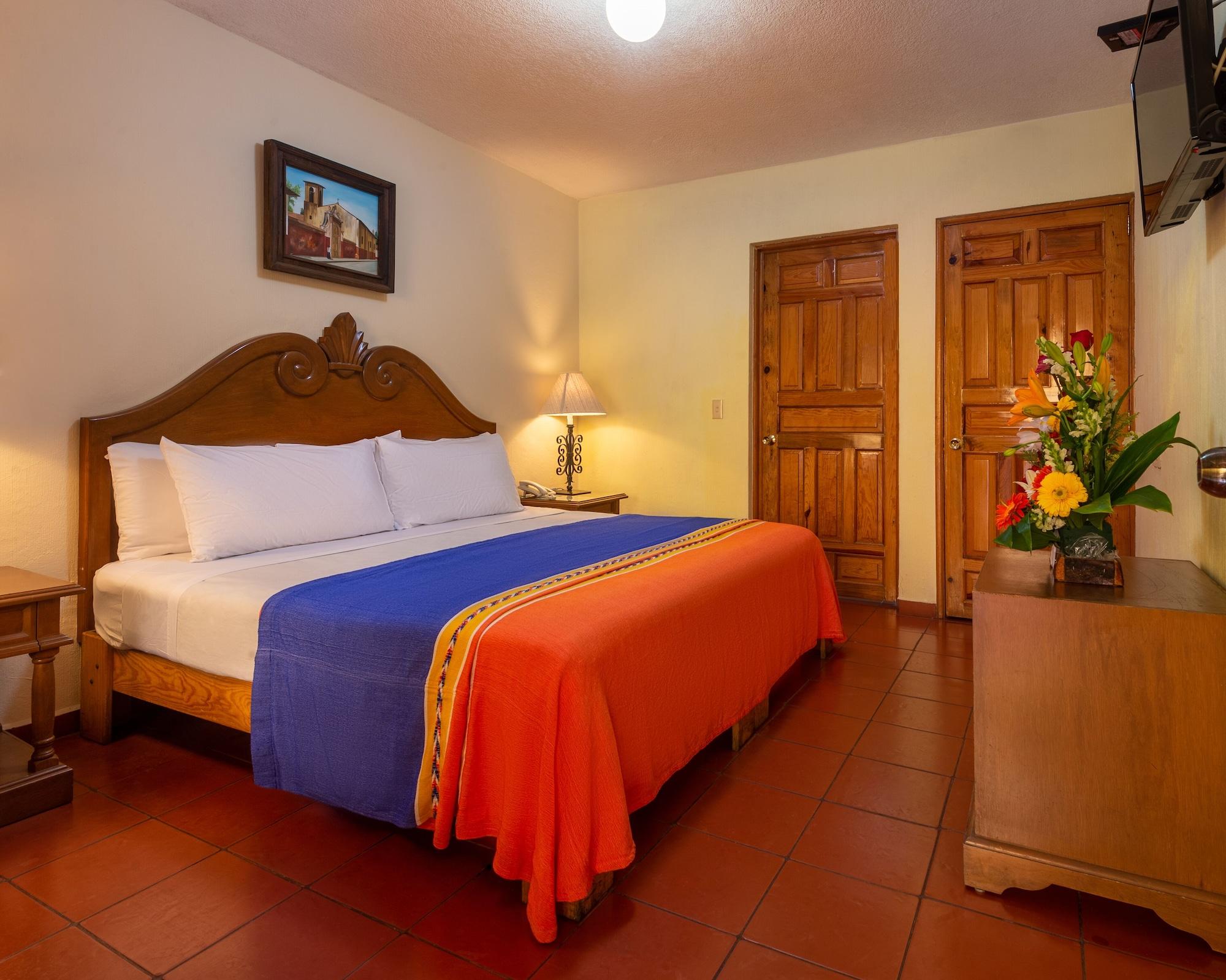 Hotel La Parroquia Pátzcuaro Buitenkant foto