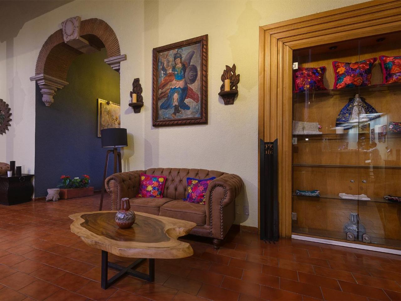 Hotel La Parroquia Pátzcuaro Buitenkant foto